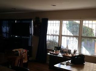 11525 S Van Ness Ave, Hawthorne, CA 90250