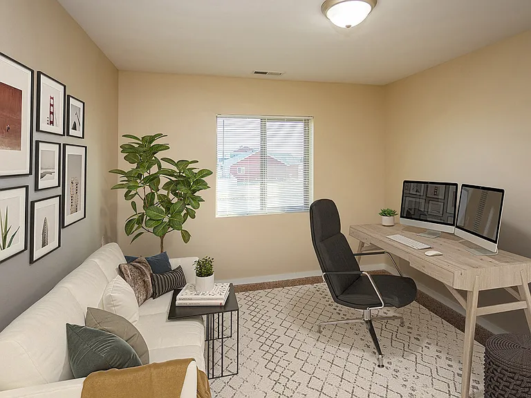 Southpoint Apartments — Photo 5