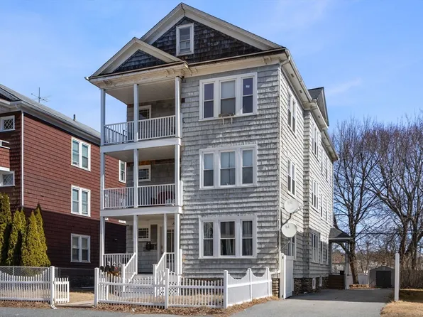 72 Lovell St, Worcester, MA 01603