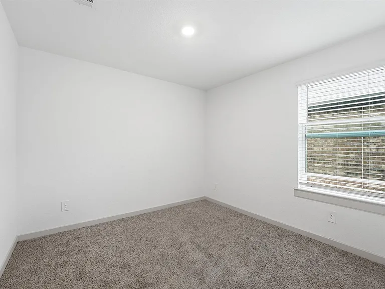 6814 Bradford Terrace Rd — Photo 24