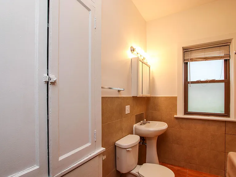 3124 N Kimball Ave #G — Photo 8