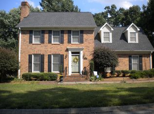 402 Bright Water Ln, Greenville, SC 29609