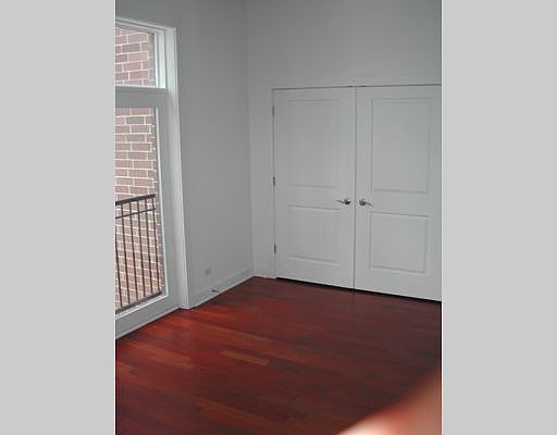 5th image of 2706 W Armitage Ave #4