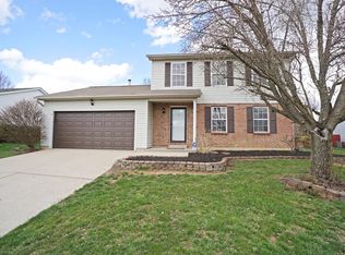 526 Misty Dawn Rd, Maineville, OH 45039