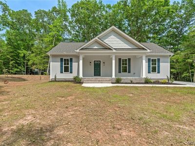19 Colonial Dr, Bracey, VA, 23919