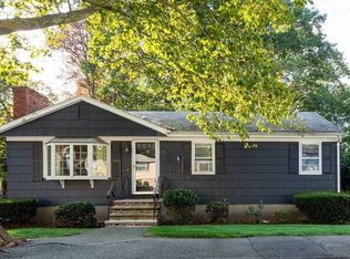 91 Brookside Rd, Lynn, MA 01902