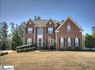 102 Carsons Pond Dr, Simpsonville, SC 29681