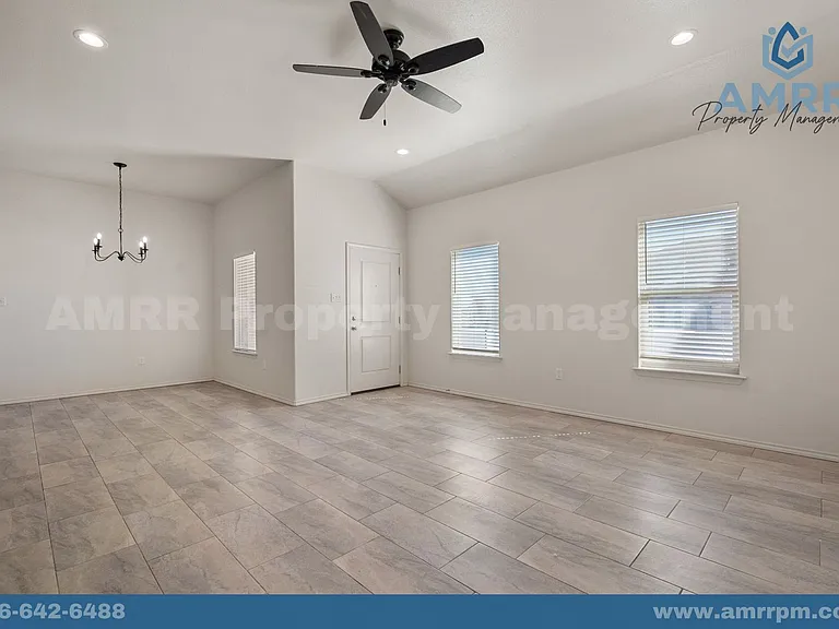 2602 136th St — Photo 27