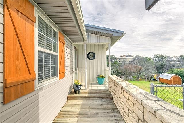 1st image of 1013 Hidden Cove Trl