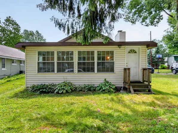 113 Peach St, Edinboro, PA 16412
