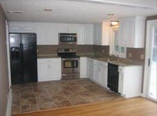 6 Diandy Rd, Bourne, MA 02532