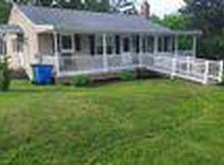 39 Lakeview Ter, Hanover, PA 17331