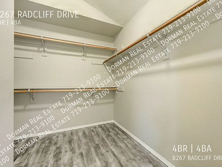 8267 Radcliff Dr — Photo 31
