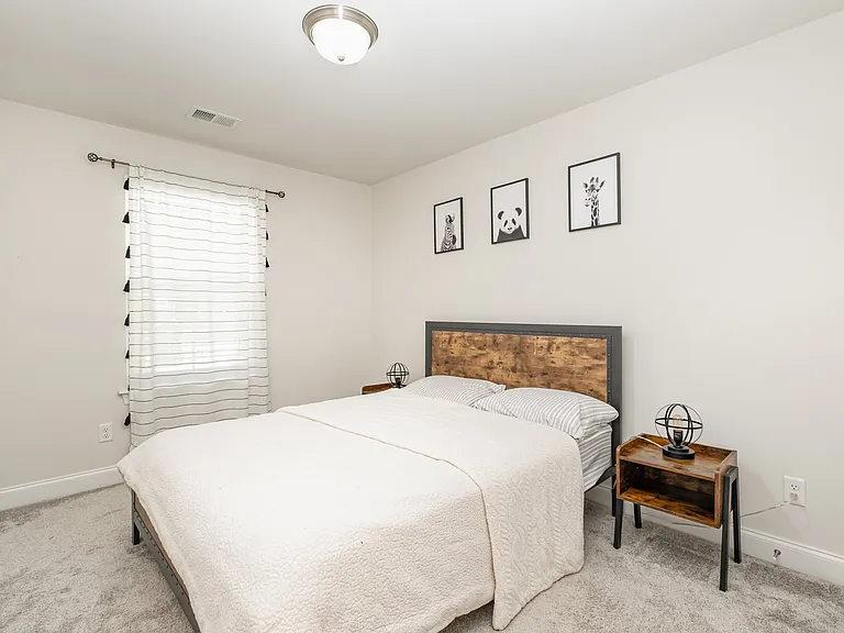 1063 Holland Ridge Way — Photo 13