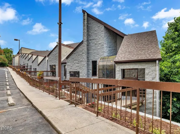 1155 Upper Alpine Way #211, Gatlinburg, TN 37738