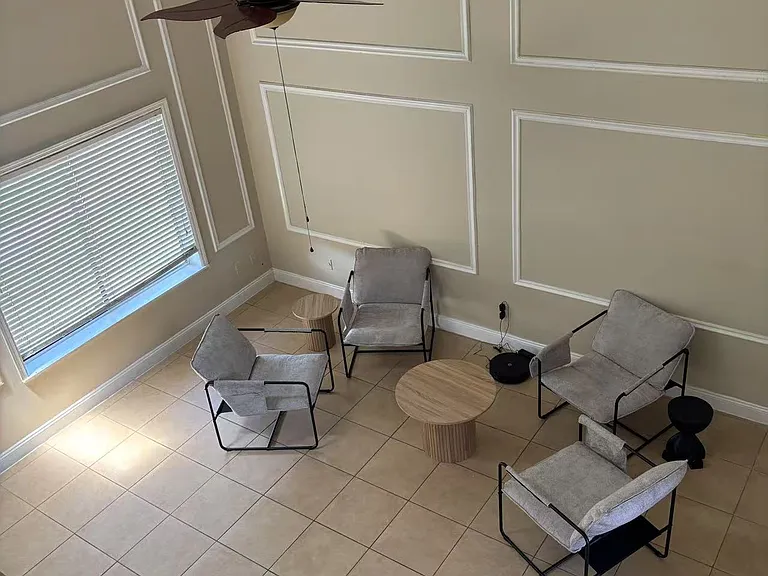 4864 Spring Run Ave — Photo 5