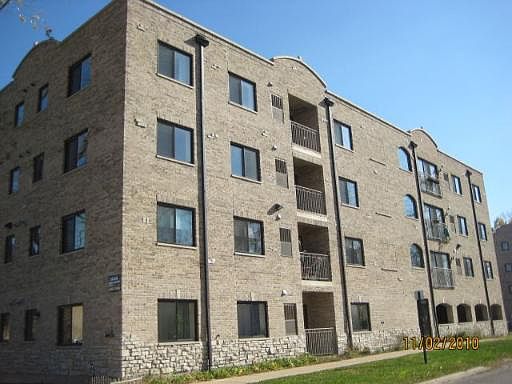 1st image of 7335 S Oakwood Ave #3C