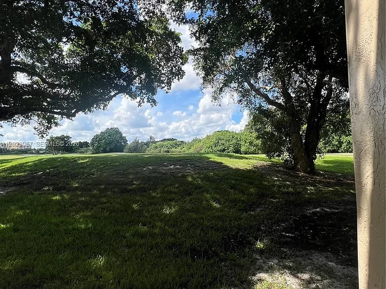 16373 Malibu Dr #51 — Photo 30