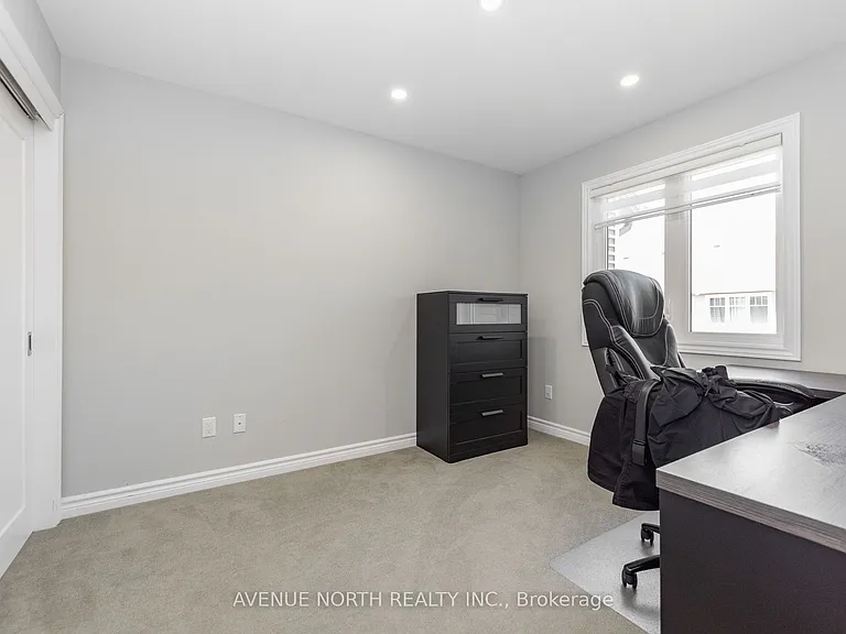 87 Nepeta Cres — Photo 19