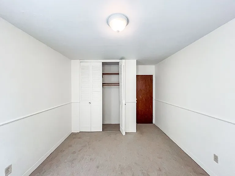 2712 Pillsbury Ave S — Photo 10