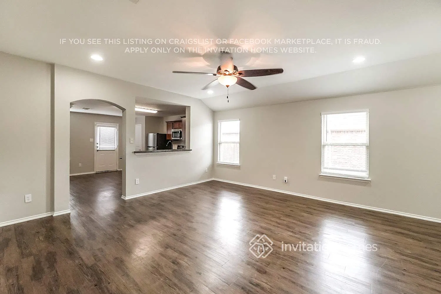 304 Hawthorn Josephine, TX 75173 — Photo 3