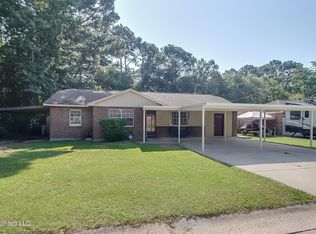106 Beverly Dr, Gulfport, MS 39503