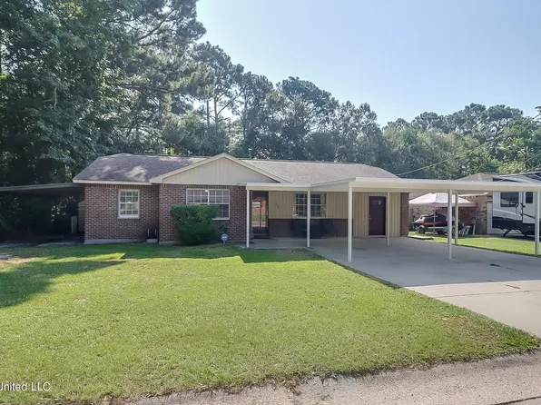 106 Beverly Dr, Gulfport, MS 39503