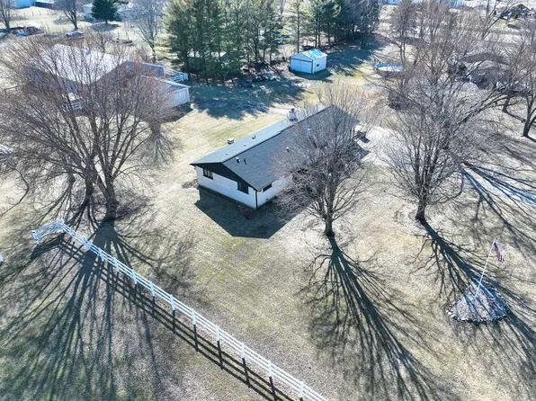 47W185 Kelley Rd, Hampshire, IL 60140