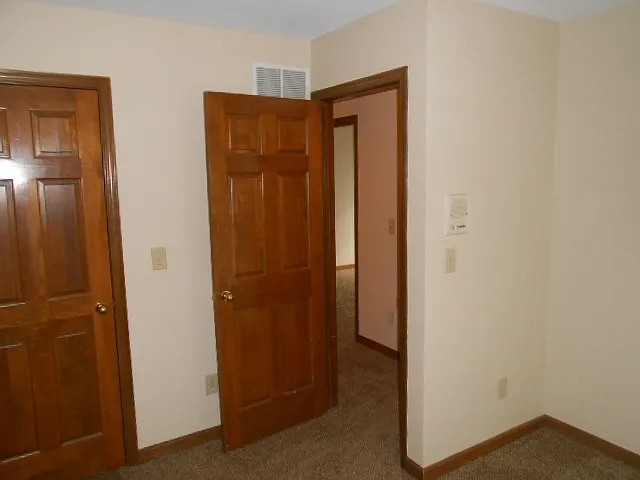 210 Windward Ct — Photo 15