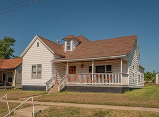 103 W Library St, Huntsville, MO 65259