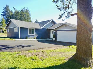 523 Hassett St, Brookings, OR 97415