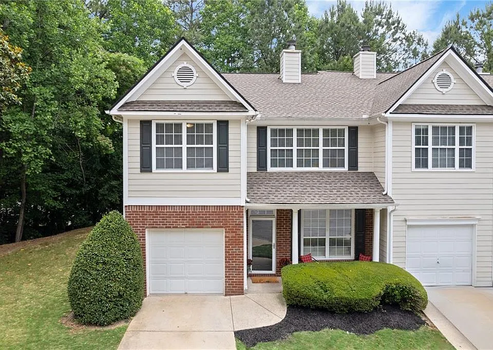 1607 Jackson Trace Ct NW