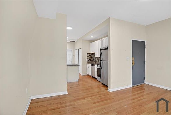 1st image of 1648 Park Rd NW APT 2