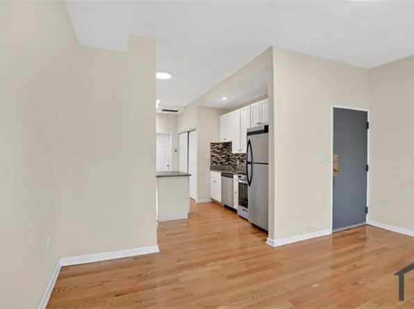 1648 Park Rd NW APT 2, Washington, DC 20010