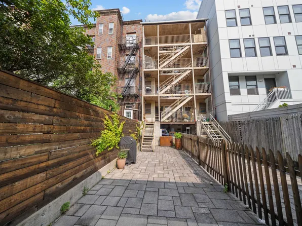 308 Monroe Street image 12 of 18