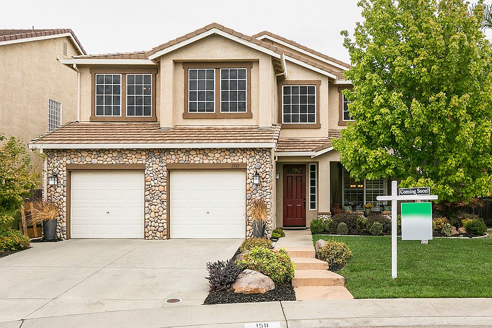 1st image of 1511 Olympic Cir