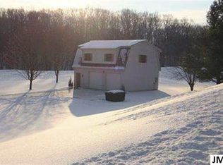 6927 Maple Lane Rd, Rives Junction, MI 49277