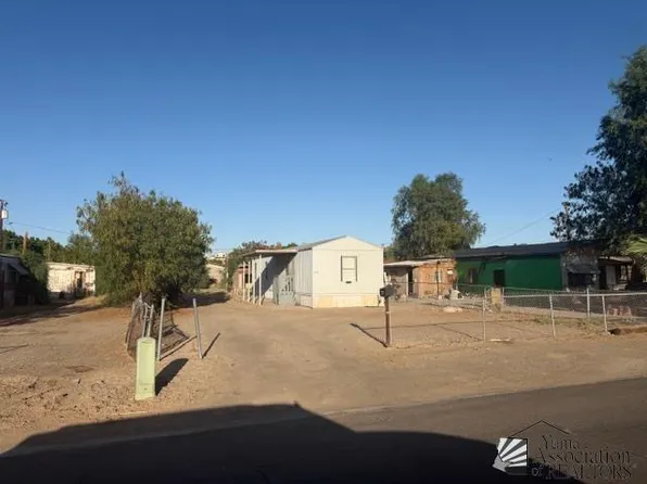 962 S 20th Ave, Yuma, AZ 85364