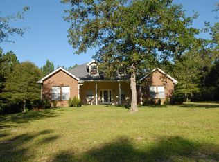141 Gardenia Dr, Lucedale, MS 39452