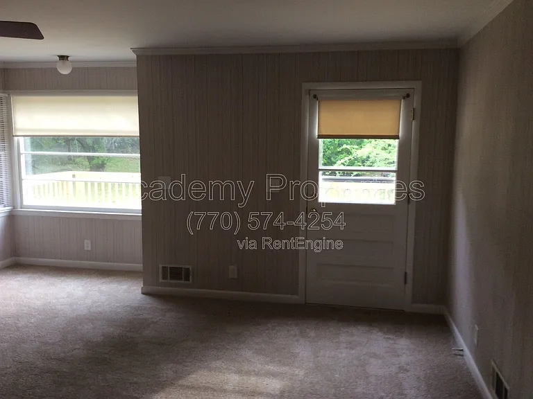 209 Decatur Rd — Photo 5