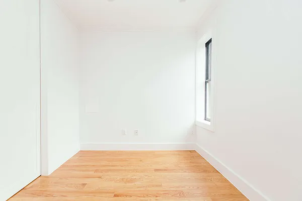 Rented by Nooklyn NYC LLC | media 24