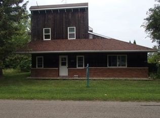 W4084 Landstad Rd, Bonduel, WI 54107