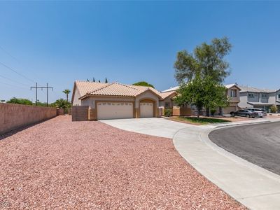 427 Rhythm St, Henderson, NV, 89074