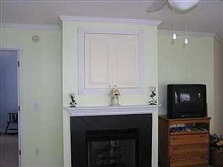 3rd image of 1604 Willoughby Park Ct Unit 5