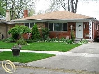 5th image of 26262 Westfield