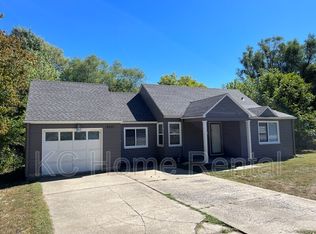 8401 Blue Ridge Blvd, Kansas City, MO 64138