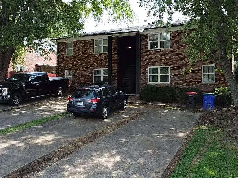609 Cypress St #609 — Photo 26