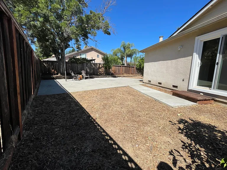 33 Briarwood Ct — Photo 25