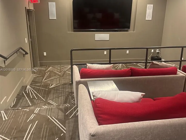 5701 Collins Ave #511 — Photo 33