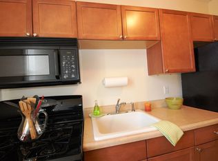 366 4th Ave APT 22, Troy, NY 12182